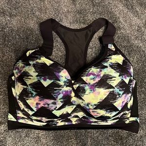 EUC VSX Sport 34DDD Bra